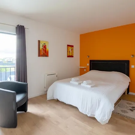 La Des Amiets: 250m², Confort, Piscine, Mer A 500m * Cléder